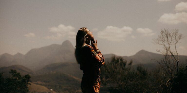 DEVELOPING A CONSISTENT PRAYER LIFE